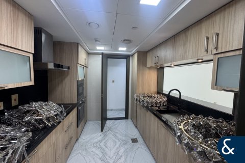 Зняти в оренду квартиру в Даунтаун Дубай (Даунтаун Бурдж Дубай), ОАЕ 2 спальні, 115м2, № 685357 - фото 5