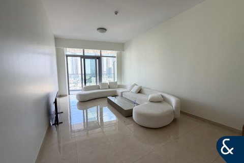 Apartamento en alquiler en Downtown Dubai (Downtown Burj Dubai), Dubai, EAU 3 dormitorios, 203 m2 № 685370 - foto 2