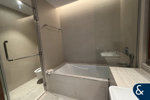 Apartamento en alquiler en Downtown Dubai (Downtown Burj Dubai), Dubai, EAU 3 dormitorios, 203 m2 № 685370 - foto 19