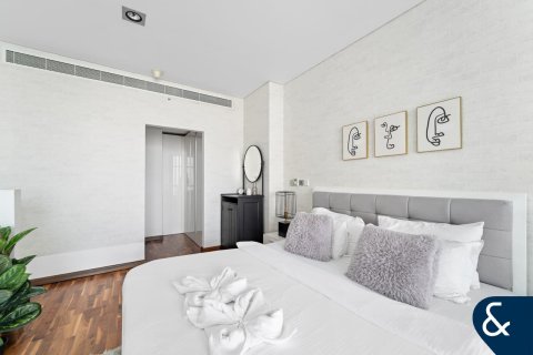 Apartemen di LIBERTY HOUSE TOWER di DIFC, Dubai, UEA 1 kamar tidur, 90 m2 nomor 685356 - foto 5