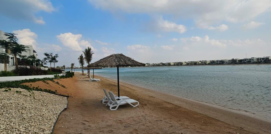 تاون هاوس في Mina Al Arab، رأس الخيمة 3 غرفة نوم ، 285 متر مربع . ر قم 656405