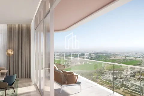 Apartment in Dubai, UAE 1 bedroom, 96 sq.m. № 647525 - photo 1