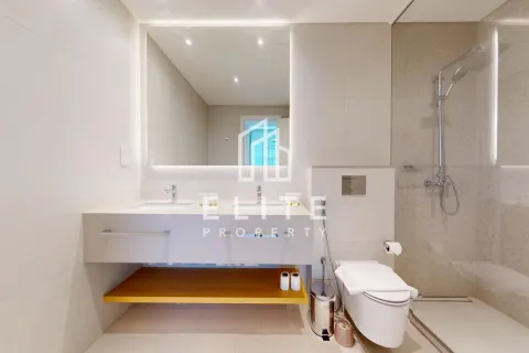 Apartment in Jumeirah Beach Residence, Dubai, UAE 2 bedrooms, 131 sq.m. № 647527 - photo 14