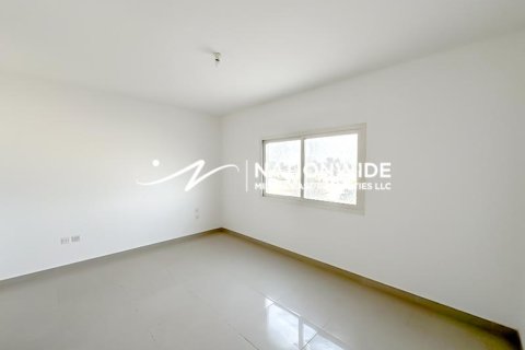 Купить виллу в Абу-Даби, ОАЭ 3 спальни, 174м2, № 669358 - фото 8