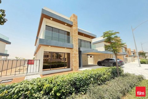 Vila u gradu Dubai, UAE 6 spavaće sobe, 462.6 m2 Br. 758372 - Slika 14
