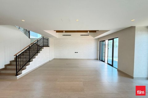 Vila u gradu Dubai, UAE 6 spavaće sobe, 462.6 m2 Br. 758372 - Slika 8