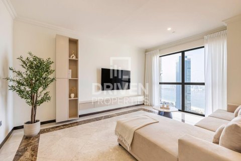 Huoneisto Jumeirah Beach Residence, Dubai, Arabiemiraatit 2 makuuhuonetta, 135.92 m2 № 746043 - kuva 2