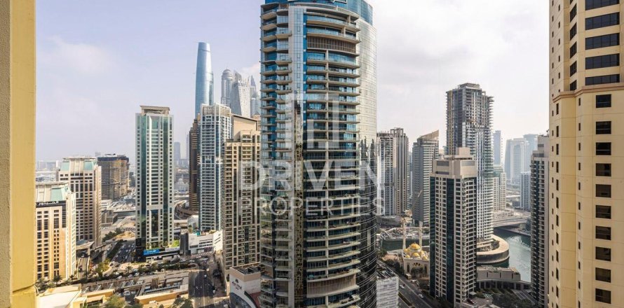 آپارتمان در Jumeirah Beach Residence، Dubai ، امارات متحده عربی 2 خوابه ، 136.01 متر مربع.  شماره 746045