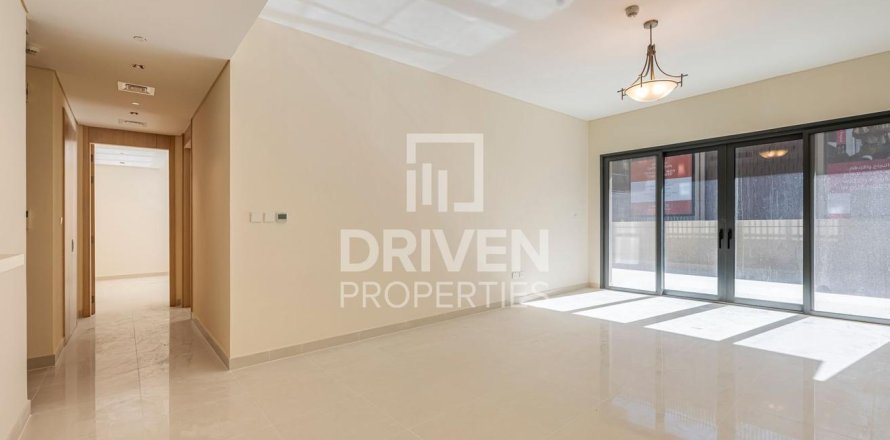 Apartament w Deira, Dubai, ZEA 2 sypialnie, 120.87 mkw. nr 746047