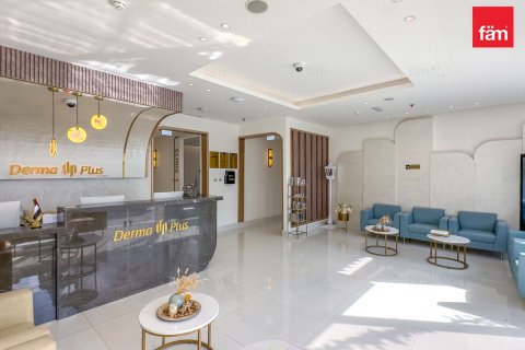 Shop til salg i Dubai, UAE 297.8 kvm № 655930 - foto 3