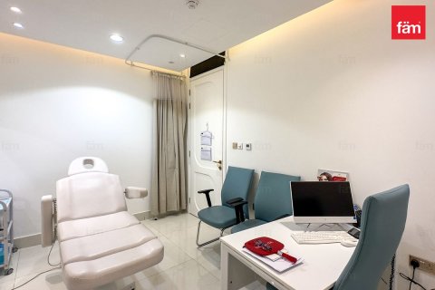 Müüa pood asukohaga Dubai, AÜE: 297.8 m² Nr 655930 - pilt 25