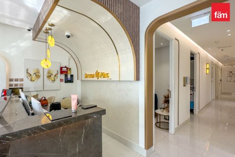 Müüa pood asukohaga Dubai, AÜE: 297.8 m² Nr 655930 - pilt 9