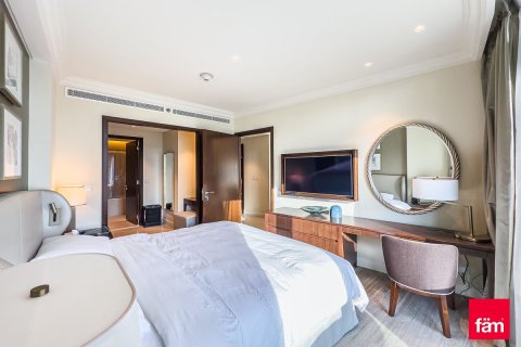 Appartement te koop in Downtown Dubai (Downtown Burj Dubai), Dubai, VAE 1 slaapkamer, 78 vr.m., nr 655928 - foto 4