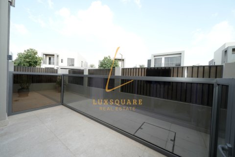 Βίλα σε Dubai Hills Estate, Dubai, ΗΑΕ 5 υπνοδωμάτια, 456 τ.μ. Αρ. 658795 - φωτογραφία 10