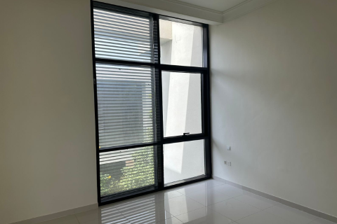 Villa en venta en DAMAC Hills (Akoya by DAMAC), Dubai, EAU 3 dormitorios, 255 m2 № 658740 - foto 18