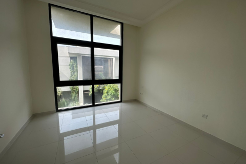 Villa en venta en DAMAC Hills (Akoya by DAMAC), Dubai, EAU 3 dormitorios, 255 m2 № 658740 - foto 8