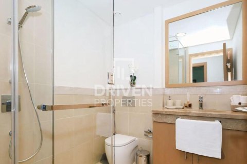 Apartman u Downtown Dubai (Downtown Burj Dubai), Dubai, UAE 2 spavaćih soba, 123.75 m2 Br. 746567 - fotografija 9