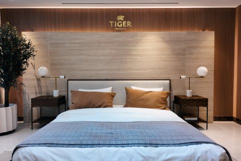 Apartment in Business Bay, Dubai, UAE 1 bedroom, 81.1 sq.m. № 641638 - photo 3