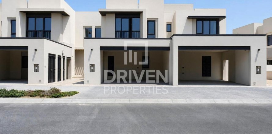 Jebel Ali, Dubai, UAE의 타운하우스 침실 3개, 242.29제곱미터 번호 765525