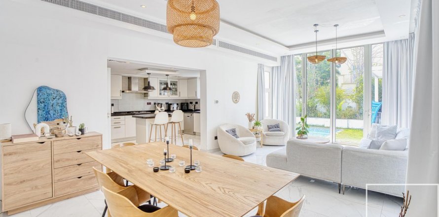 Vila di Meadows, Dubai, UEA 3 kamar tidur, 518 m2 nomor 638021