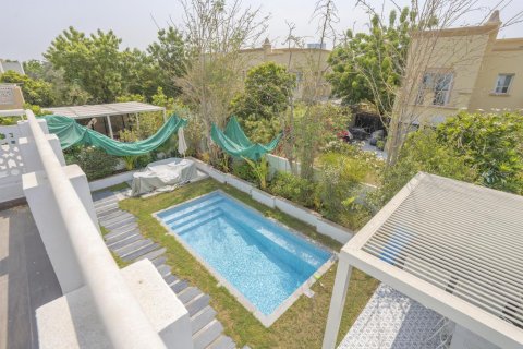 Vila di Meadows, Dubai, UEA 3 kamar tidur, 518 m2 nomor 638021 - foto 13