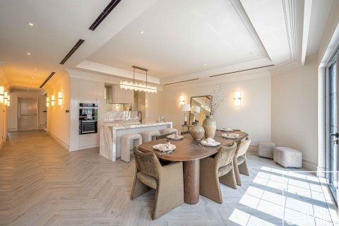 Villa Palm Jumeirah, Dubaijā, AAE 5 istabas, 683 m2 Nr. 638023 - attēls 6
