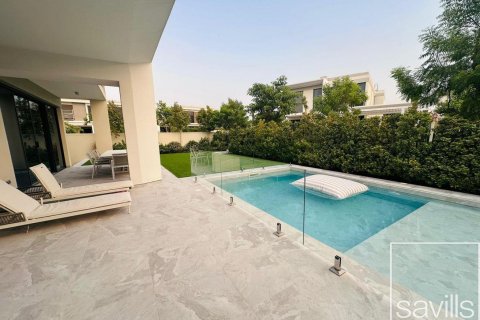 Tilal Al Ghaf, Dubai, UAE의 임대용 빌라 침실 5개, 493제곱미터 번호 638022 - 사진 13