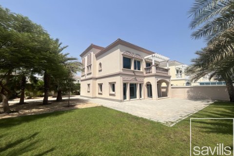 Villa Jumeirah Village Triangle, Dubaijā, AAE 2 istabas, 660.45 m2 Nr. 747572 - attēls 1
