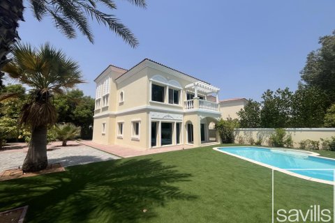 Jumeirah Village Triangle、Dubai、UAEにあるヴィラ 2ベッドルーム、639.17 m2 No747571
