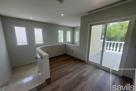 Вилла Jumeirah Village Triangle, Дубай, БАӘ-да 2 жатын бөлмелер, 639.17 м² № 747571 - фото 15