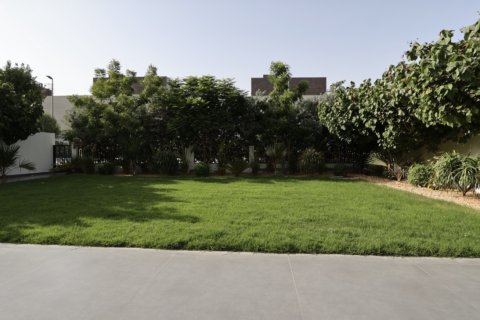 Huvila Wadi Al Safa 3, Dubai, Arabiemiraatit 5 makuuhuonetta, 616 m2 № 758432 - kuva 3
