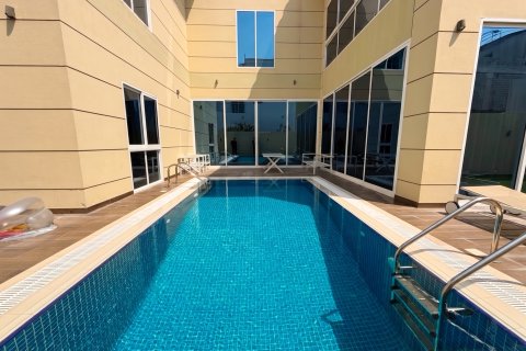 Villa in Al Barsha, Dubai, UAE 5 bedrooms, 540 sq.m. № 758462