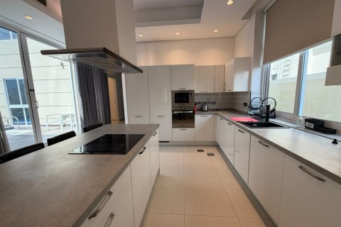 Vila v Al Barsha, Dubai, SAE 5 spální, 540 m2 č. 758462 - Fotografia 3