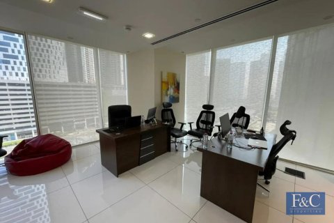 Снять в аренду офис в Бизнес-Бэй, Дубай, ОАЭ 230м2, № 704706 - фото 2