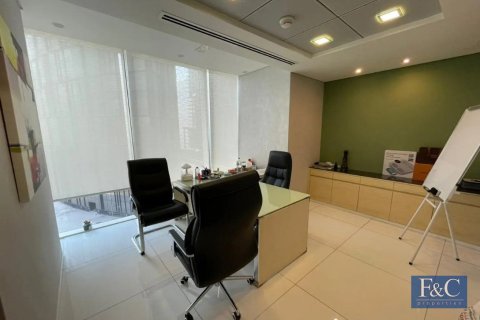 Снять в аренду офис в Бизнес-Бэй, Дубай, ОАЭ 230м2, № 704706 - фото 3