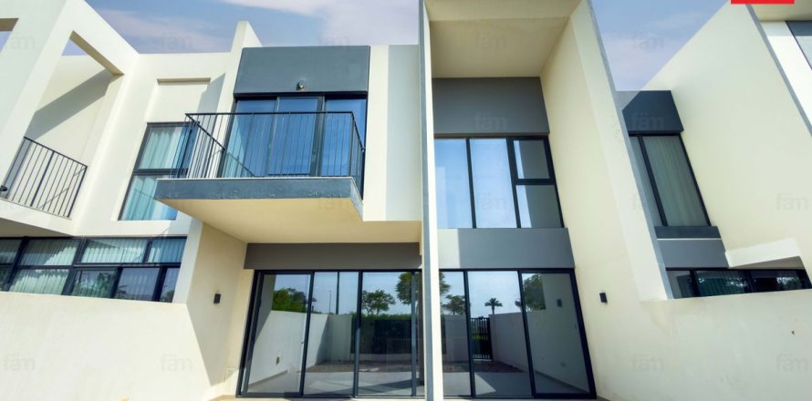 Villa in Dubai, VAE 3 slaapkamers, 174 vr.m. nr 738618