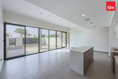 Villa te huur in Dubai, VAE 3 slaapkamers, 174 vr.m., nr 738618 - foto 3