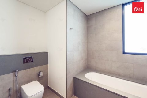 Villa te huur in Dubai, VAE 3 slaapkamers, 174 vr.m., nr 738618 - foto 17