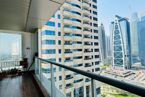 Apartemen di Jumeirah Lake Towers, Dubai, UEA 2 kamar tidur, 188.6 m2 nomor 634956 - foto 1
