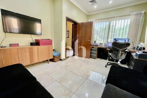 فيلا للبيع في فيلات، دبي، الإمارات العربية المتحدة 5 غرفة نوم ، 561 متر مربع ، رقم 643726 - صورة 19