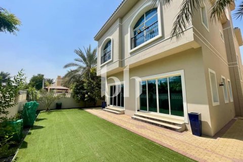 Willa na sprzedaż w The Villa, Dubai, ZEA 5 sypialnie, 561 mkw., nr 643726 - zdjęcie 2