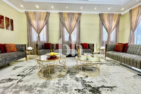 فيلا للبيع في فيلات، دبي، الإمارات العربية المتحدة 5 غرفة نوم ، 561 متر مربع ، رقم 643726 - صورة 13