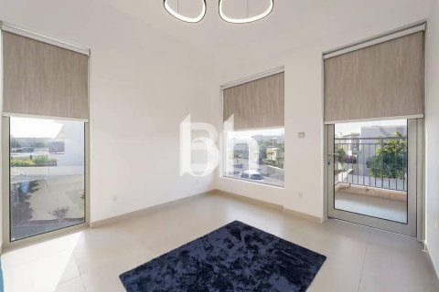 Radhus uthyres i Arabian Ranches 2, Dubai, UAE 4 sovrum, 205 kvm Nr. 643727 - fotografi 11