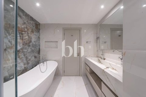 Shtëpi në qytet në Jumeirah Golf Estates, Dubai, Emiratet e Bashkuara Arabe 2 dhoma gjumi, 134 m2. № 643729 - Foto 19