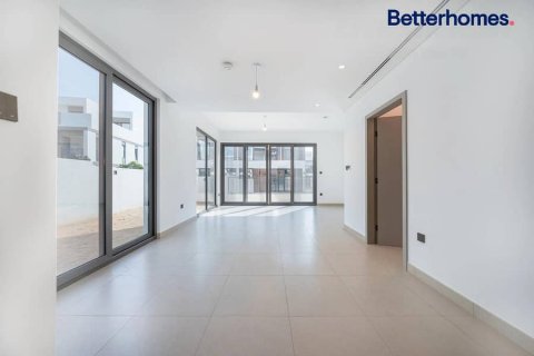 Vilë në Tilal Al Ghaf, Dubai, Emiratet e Bashkuara Arabe 4 dhoma gjumi, 317 m2. № 643732 - Foto 2