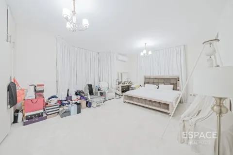 Villa till försäljning i Dubai Land, Dubai, UAE 5 sovrum, 674 kvm Nr. 661049 - fotografi 11