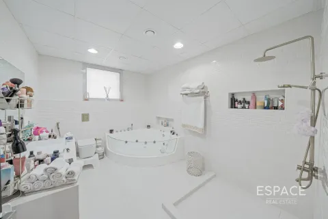 Villa till försäljning i Dubai Land, Dubai, UAE 5 sovrum, 674 kvm Nr. 661049 - fotografi 19