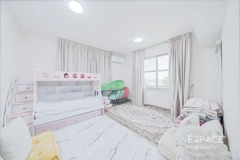 Villa till försäljning i Dubai Land, Dubai, UAE 5 sovrum, 674 kvm Nr. 661049 - fotografi 18