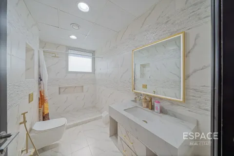 Villa till försäljning i Dubai Land, Dubai, UAE 5 sovrum, 674 kvm Nr. 661049 - fotografi 15