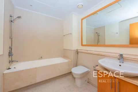 Пәтер Дубай Марина, БАӘ-да 2 жатын бөлмелер, 131 м² № 661051 - фото 11